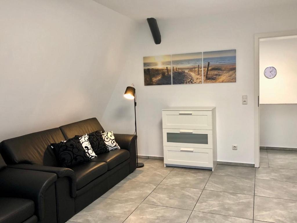 Dachgeschosswohnung Mit Seeblick Ahrensbok Eksteriør billede