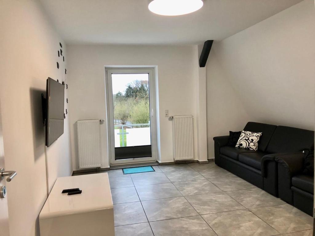 Dachgeschosswohnung Mit Seeblick Ahrensbok Eksteriør billede