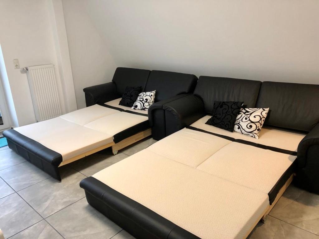 Dachgeschosswohnung Mit Seeblick Ahrensbok Eksteriør billede
