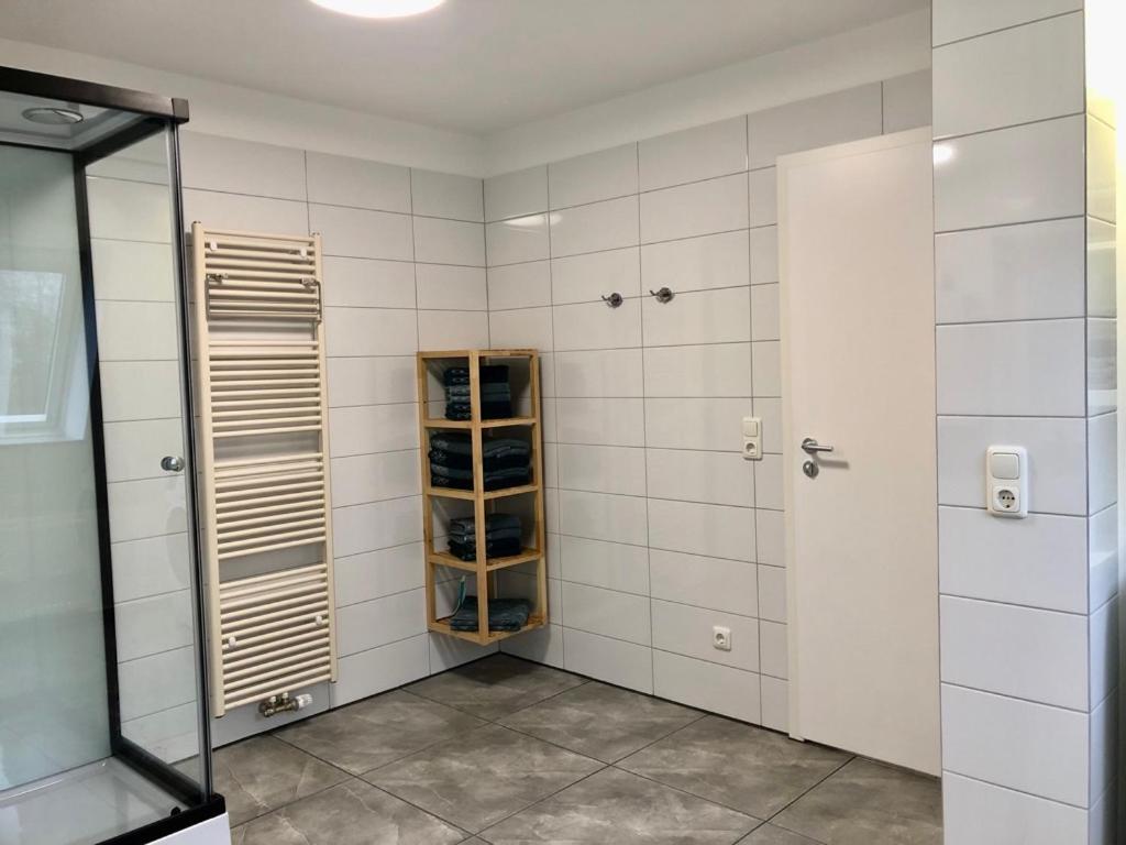 Dachgeschosswohnung Mit Seeblick Ahrensbok Eksteriør billede