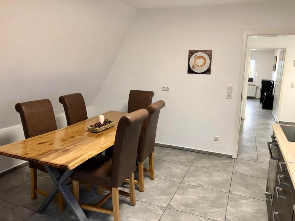 Dachgeschosswohnung Mit Seeblick Ahrensbok Eksteriør billede