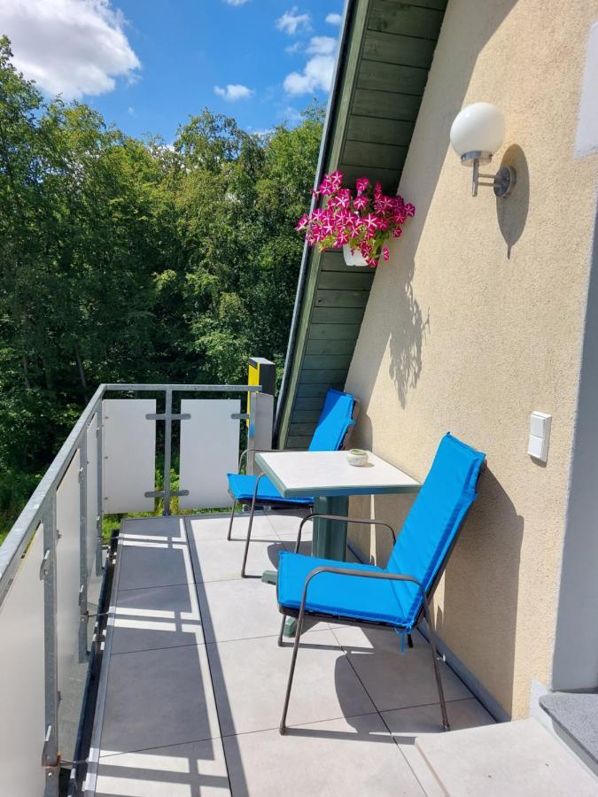 Dachgeschosswohnung Mit Seeblick Ahrensbok Eksteriør billede